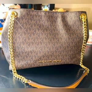 BROWN GOLD MICHAEL KORS SHOULDER PURSE